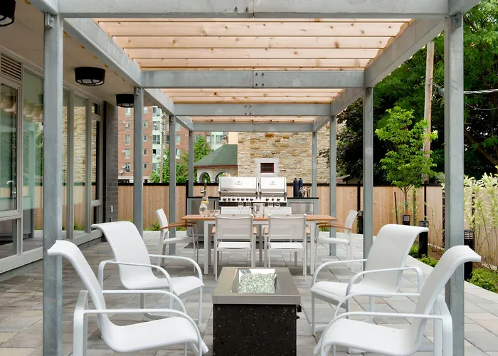 Soho Residences Lisgar