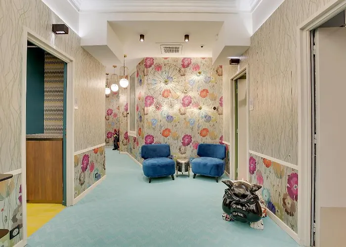 Hotel 33 Marbeuf