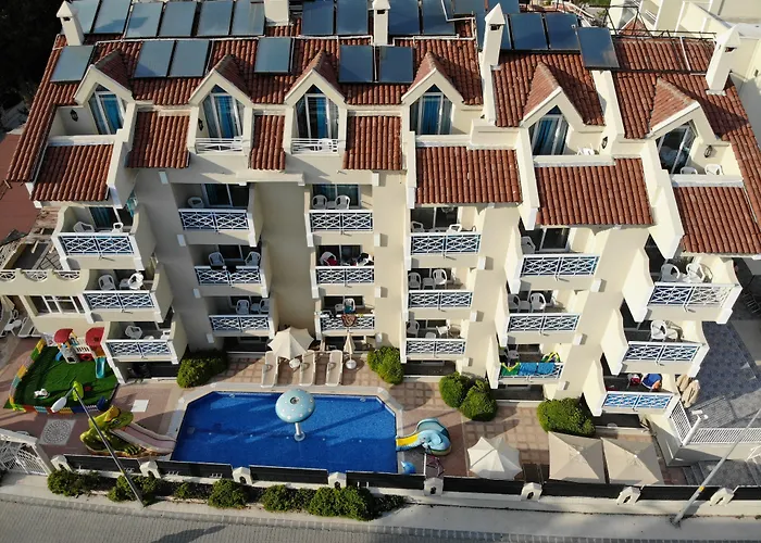 Blue Palace Apart
