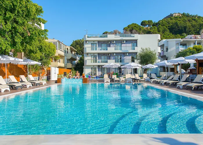 Sunny Days Hotel