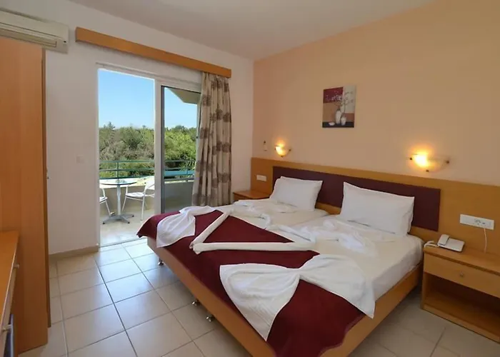 Barbie Hotel Apartments Ialysos 