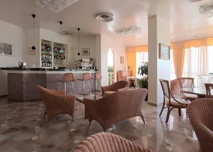 Hotel Torremaura