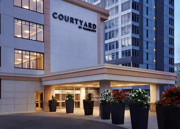 Courtyard By Marriott Ottawa Downtown