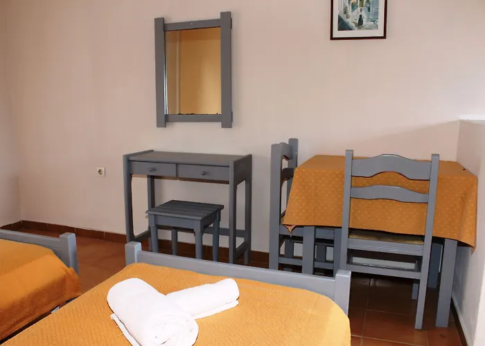 Sandy Beach Complex - Poolside Studios & Seaside Apartments Kavos