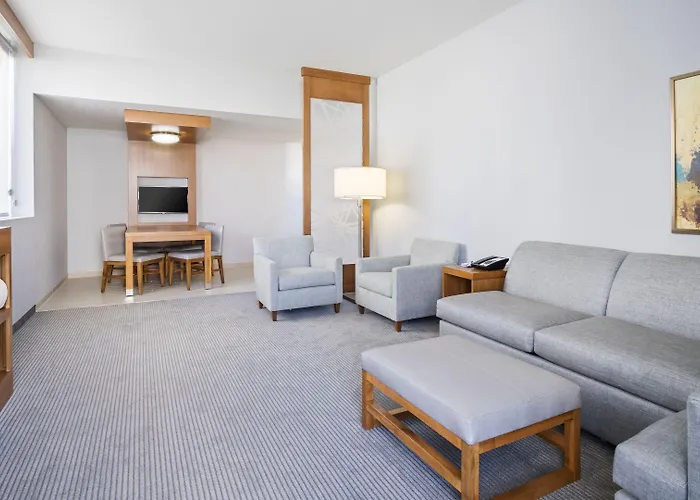 Hyatt Place St. Petersburg/Downtown