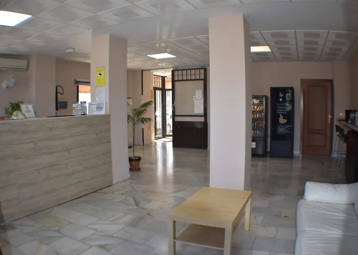Hostal Alamare