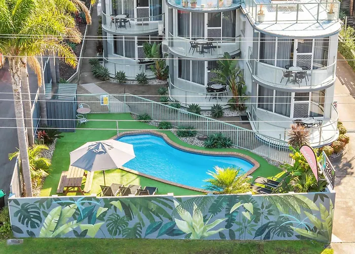 The Palms Apartments