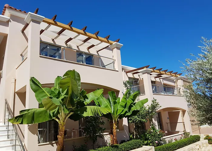 Isida Hotel Agia Marina