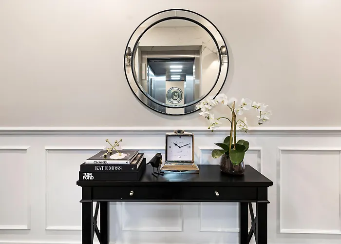 Manhattan Apartments - Notting Hill