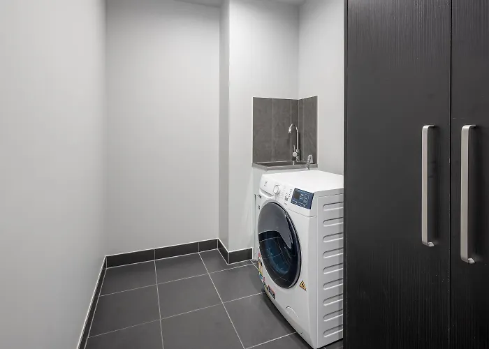 Oros Hotel And Apartments Oakleigh