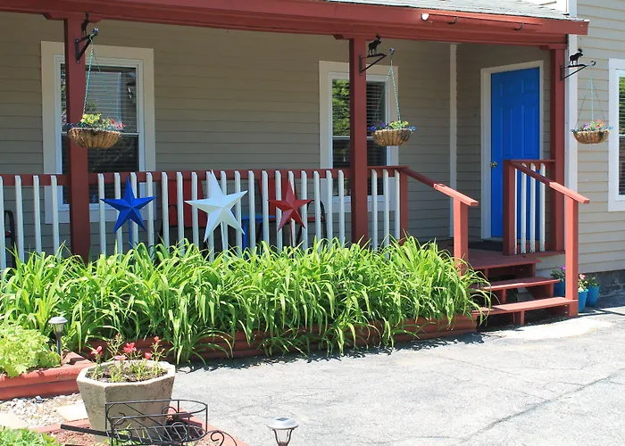 Strictly Moose Luxury Vacation Suites Gorham