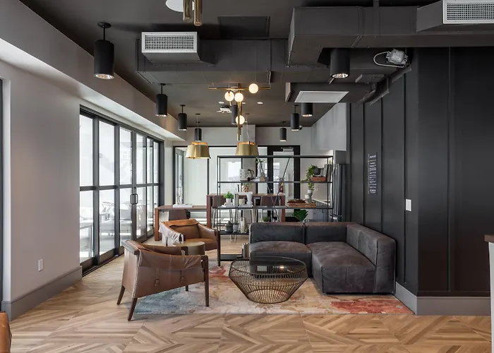 Mint House - The Gulch - Division St