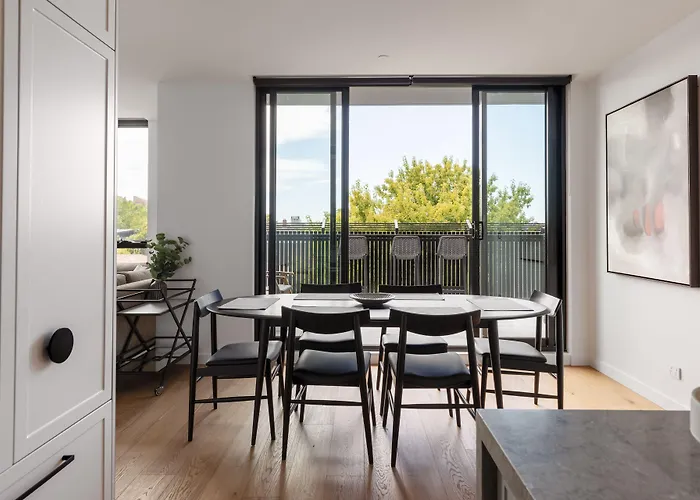 Caroline Serviced Apartments Richmond