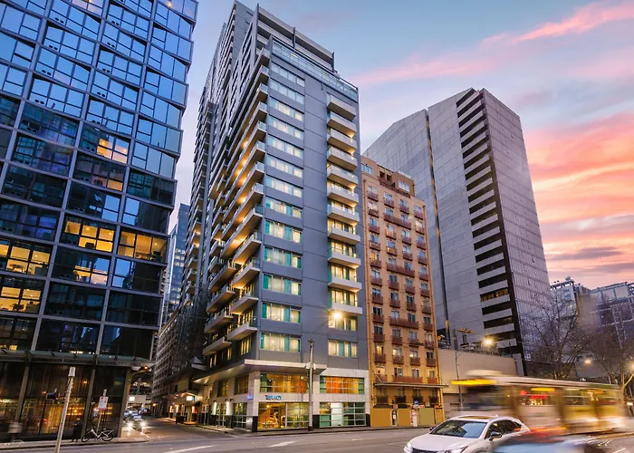 Brady Apartment Hotel Flinders Street