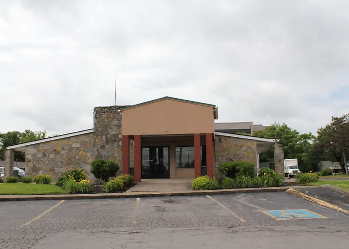 Executive Inn & Suites