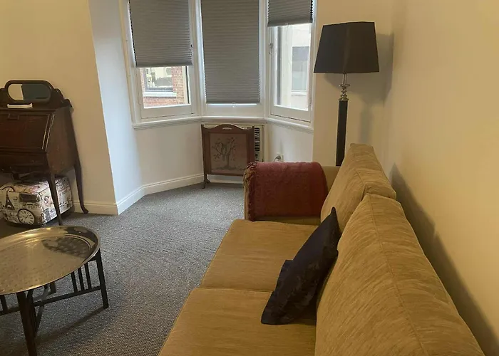 Adelaide Mansions Serviced Apartments