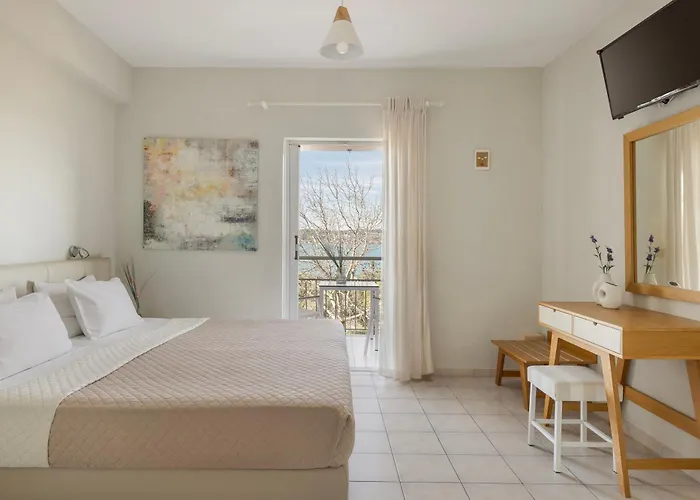 Panorama Fanari Studios And Apartments