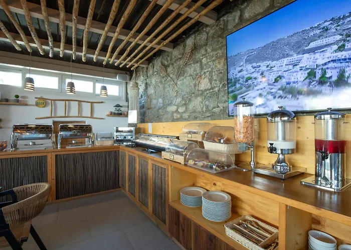 Alexandros Mykonos