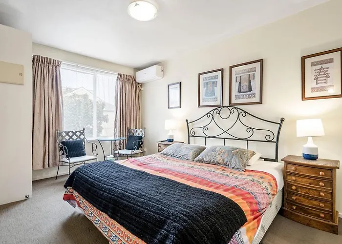 Knightsbridge Apartments