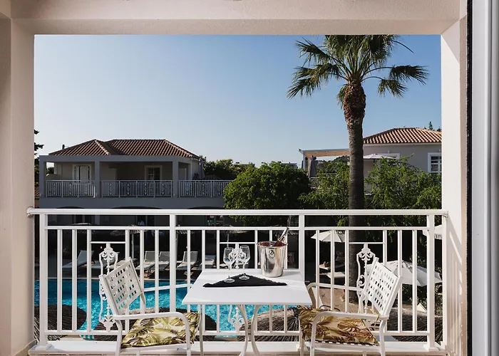 Aeolos Boutique Hotel & Suites Kalamaki 
