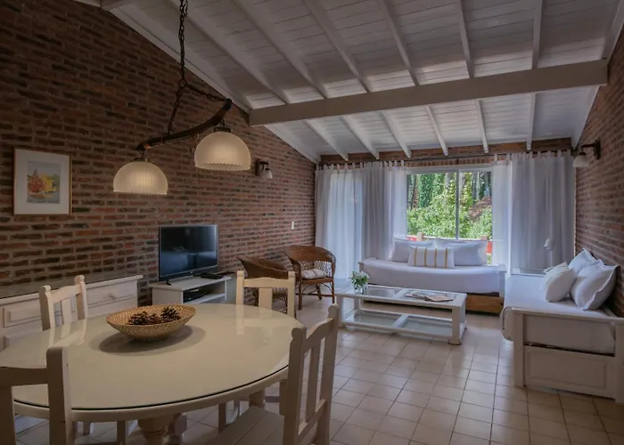 Carilo Village Apart Hotel & Spa