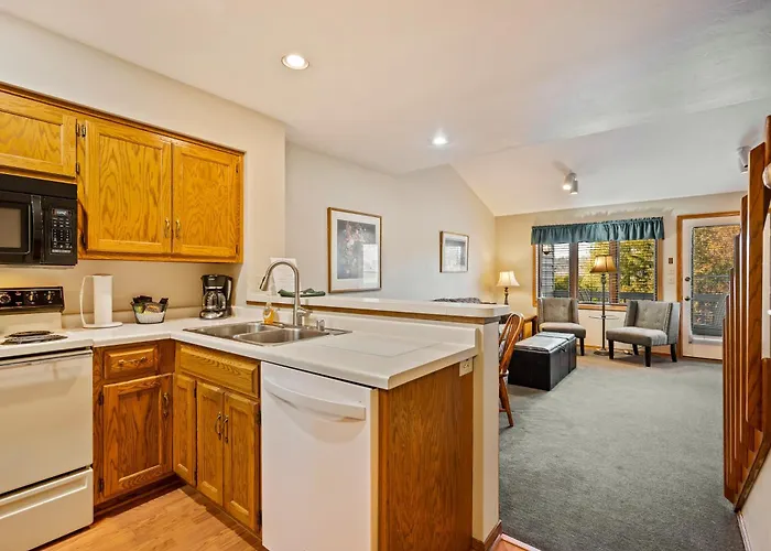 Evergreen Hill Condominiums Fish Creek
