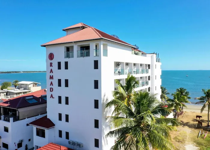 Ramada Suites By Wyndham Wailoaloa Beach Fiji Nadi