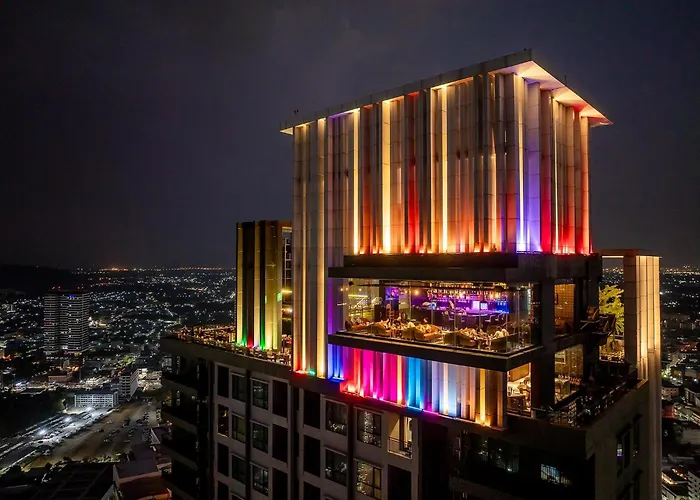 Oakwood Hotel & Residence Sri Racha