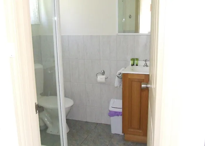 Queechy Motel