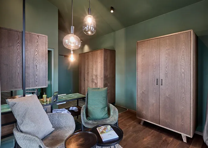 Floris Green Suites By Parc Hotel Florian