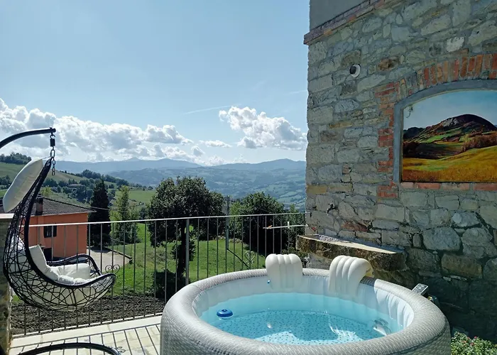 Casale Monte Valestra