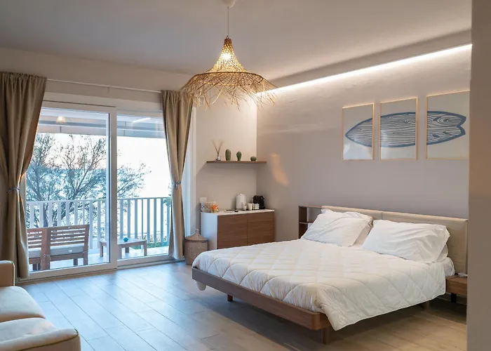 Life House B&B