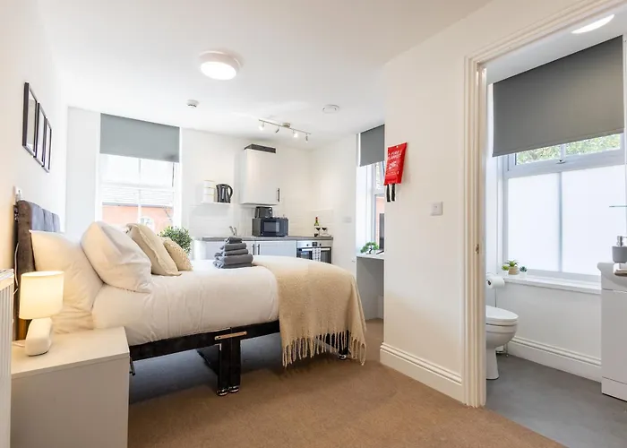 St James Court Aparthotel