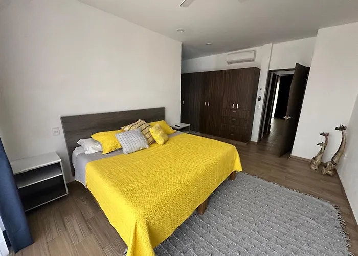 Luxor And Condo Hotel Ajijic