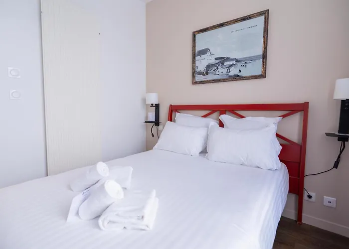 Best Western Hotel De La Plage Saint Marc Sur Mer