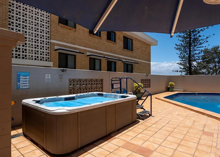 Grosvenor Beachfront Apartments Surfers Paradise