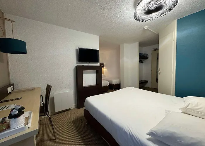 Brit Hotel Rouen Nord Mont Saint Aignan
