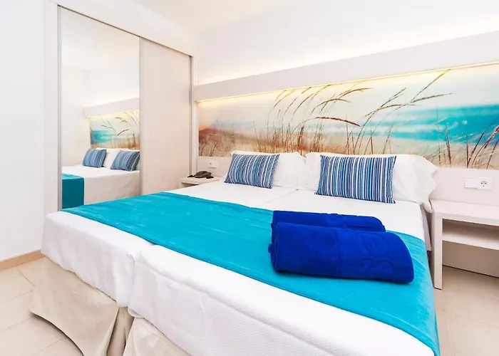Apartamentos Globales Lord Nelson Santo Tomás