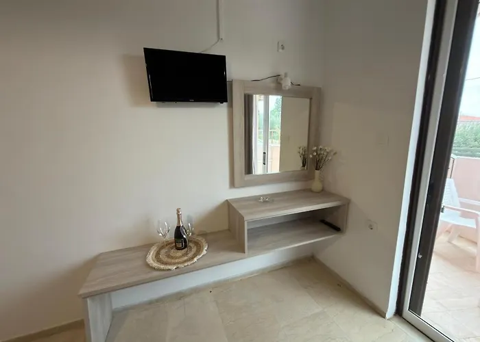 Alex Studios Laganas