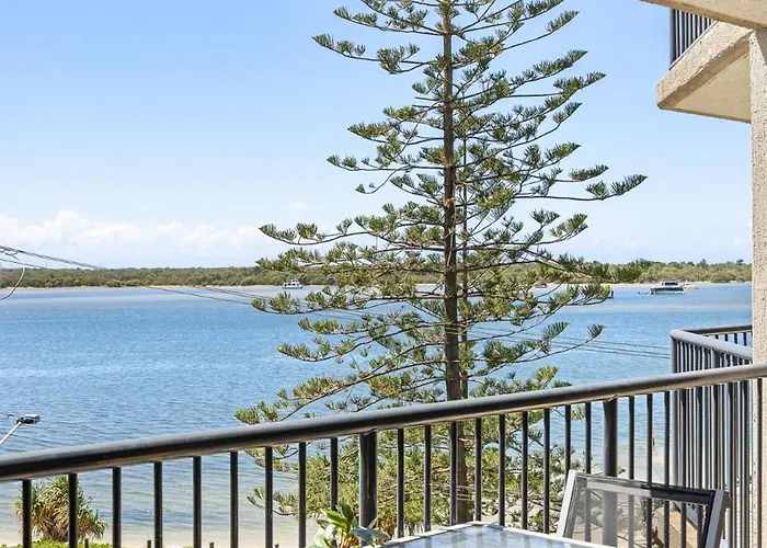 Bayview Beach Holiday Apartments