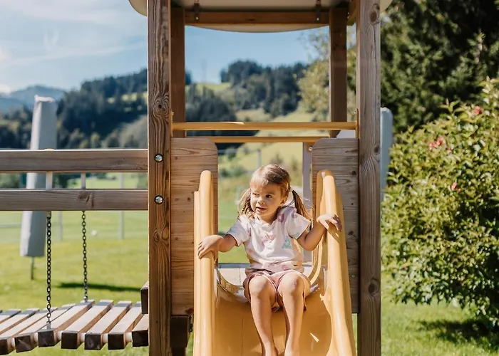 Hofgut Apartment & Lifestyle Resort Wagrain