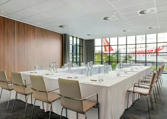 Residence Inn By Marriott Amsterdam Schiphol Airport Badhoevedorp