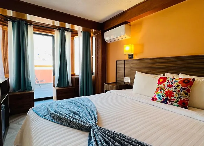 Suites del Jardín Principal