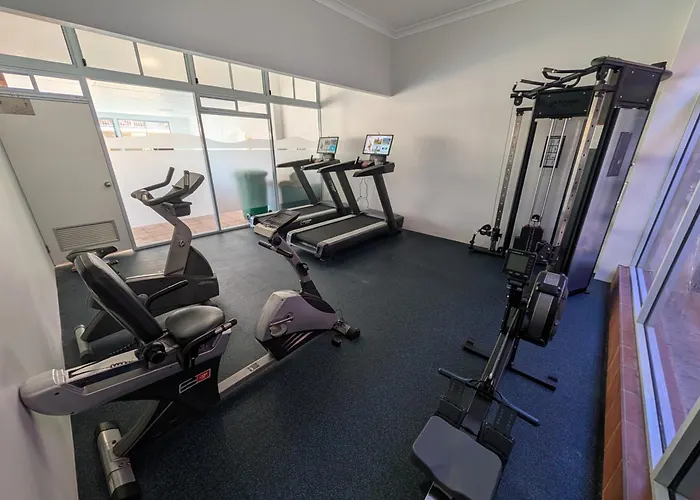 Cattlemans Country Motor Inn & Serviced Apartments