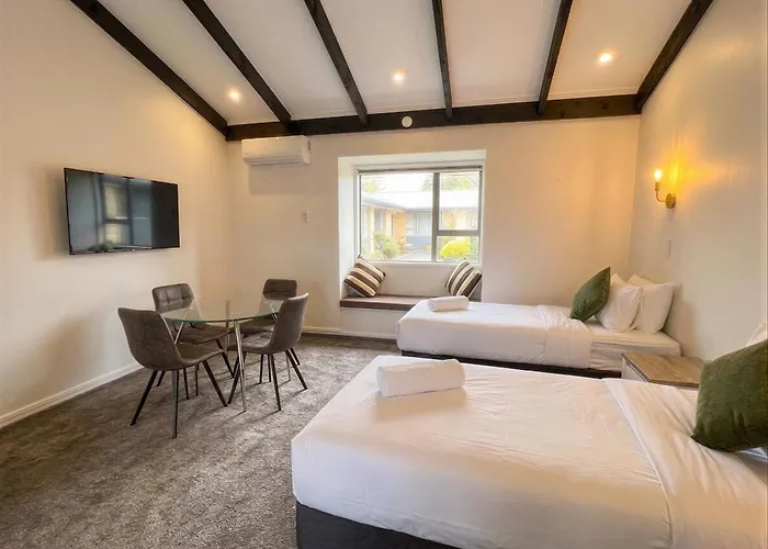 Avana Suites