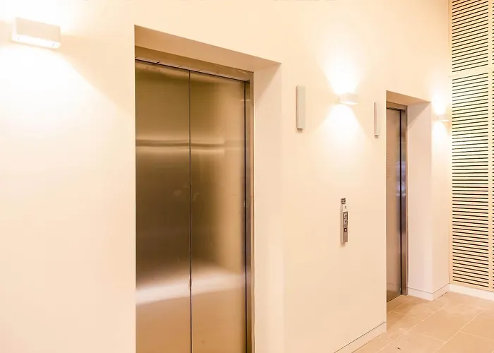 Fleet Lane Apartments