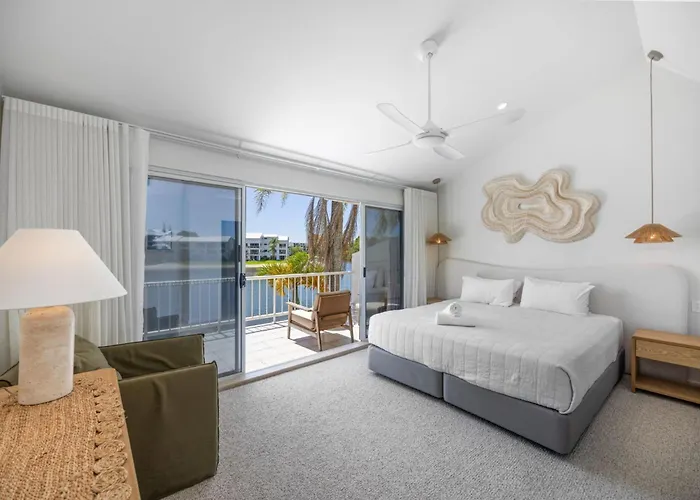 Skippers Cove Waterfront Resort