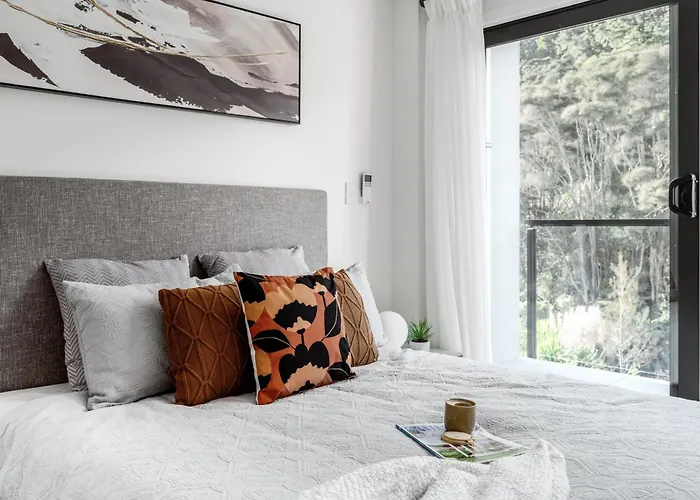 Sunrise Garden Suites
