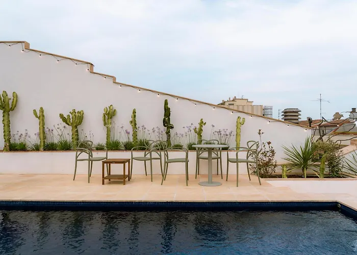 Aparthotel Casa Fages By Fimedhotels Figueras
