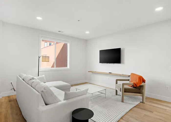 The Loop Downtown By Kasa Aparthotel Traverse City